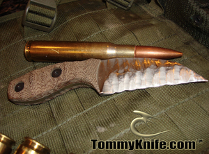 Tommy Knife® Juliett - Sculpted Blade with Micarta Caveman Grip